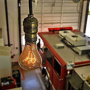 Najdlhšie svietiaca žiarovka na svete
